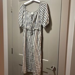 Universal Thread Blue and White Striped Midi Dress